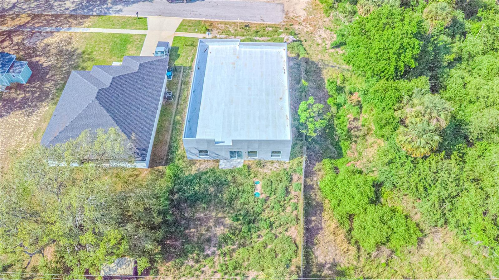 Image 12 of 26 For 315 Magnolia Street