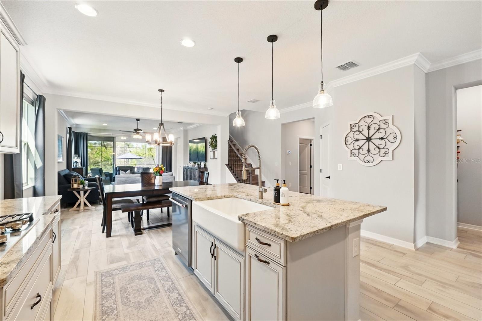 Image 19 of 75 For 13202 Spring Grove Way
