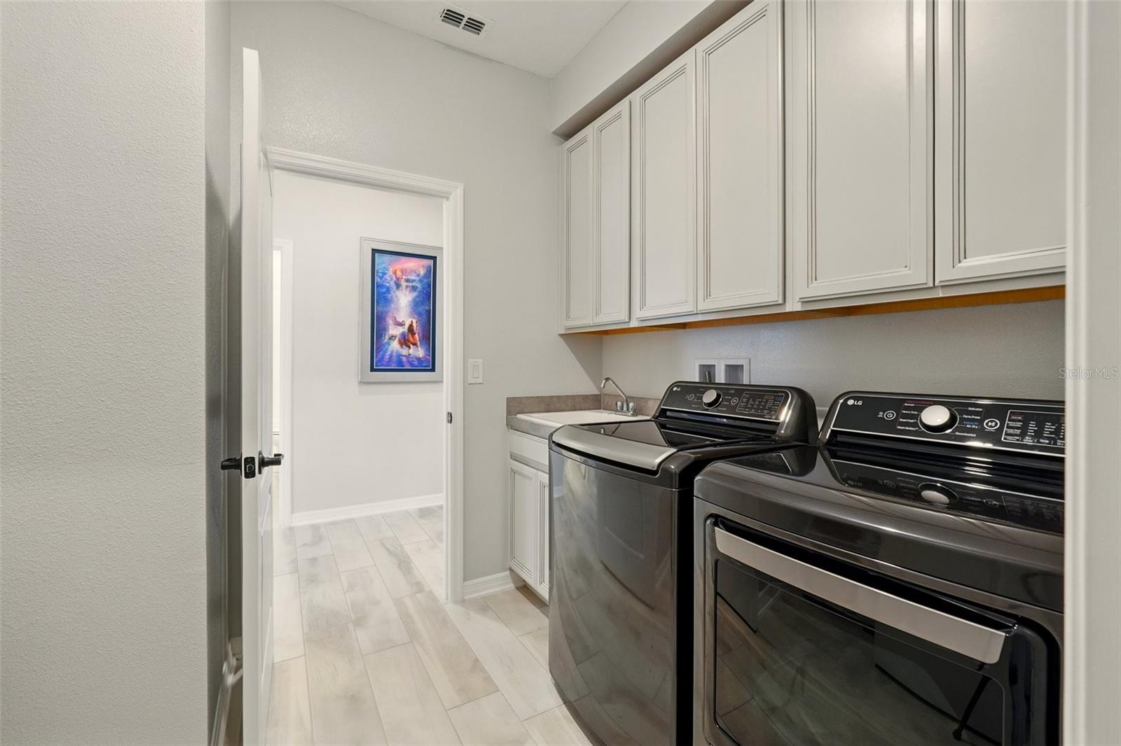 Image 34 of 75 For 13202 Spring Grove Way