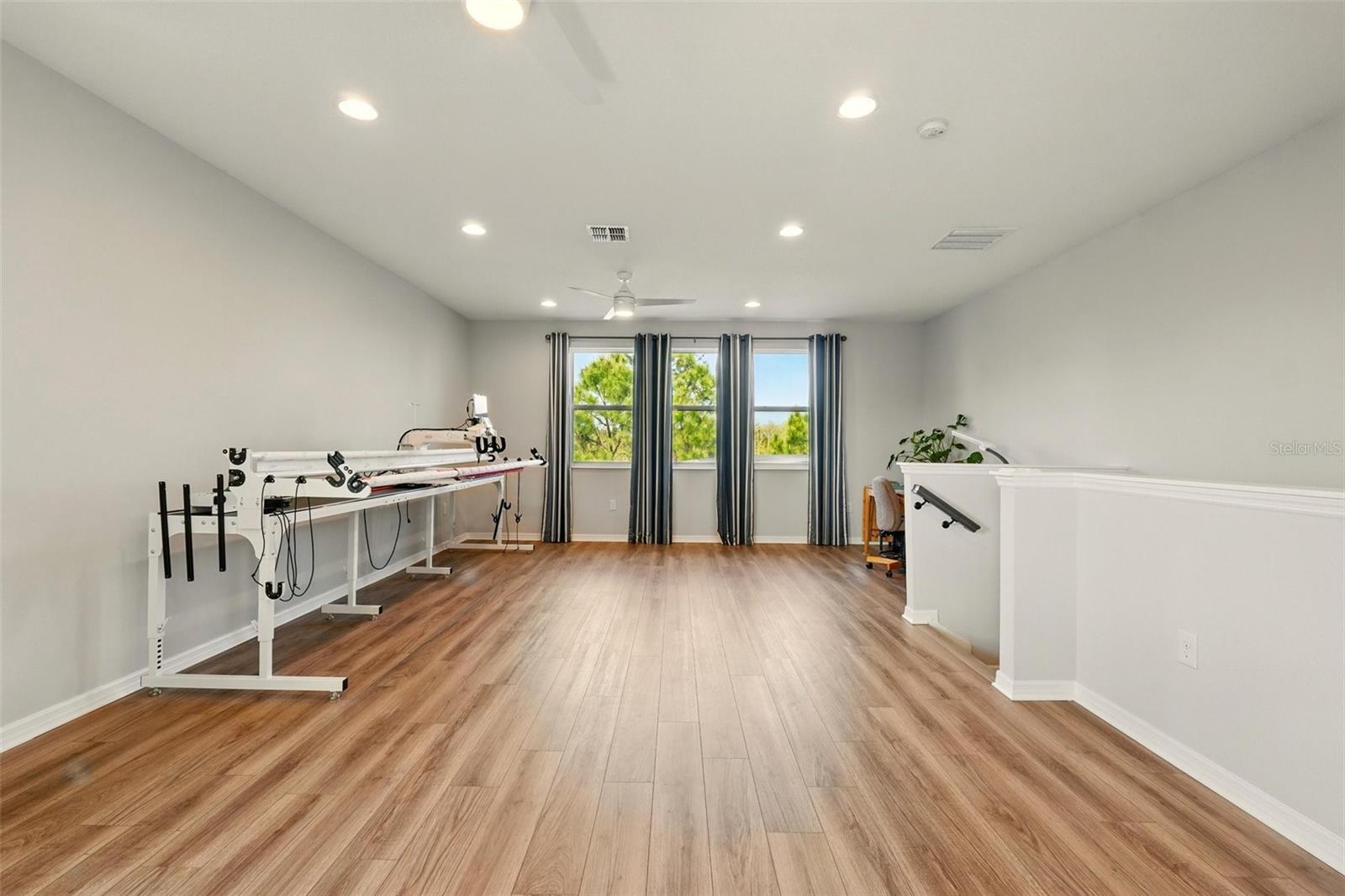 Image 41 of 75 For 13202 Spring Grove Way