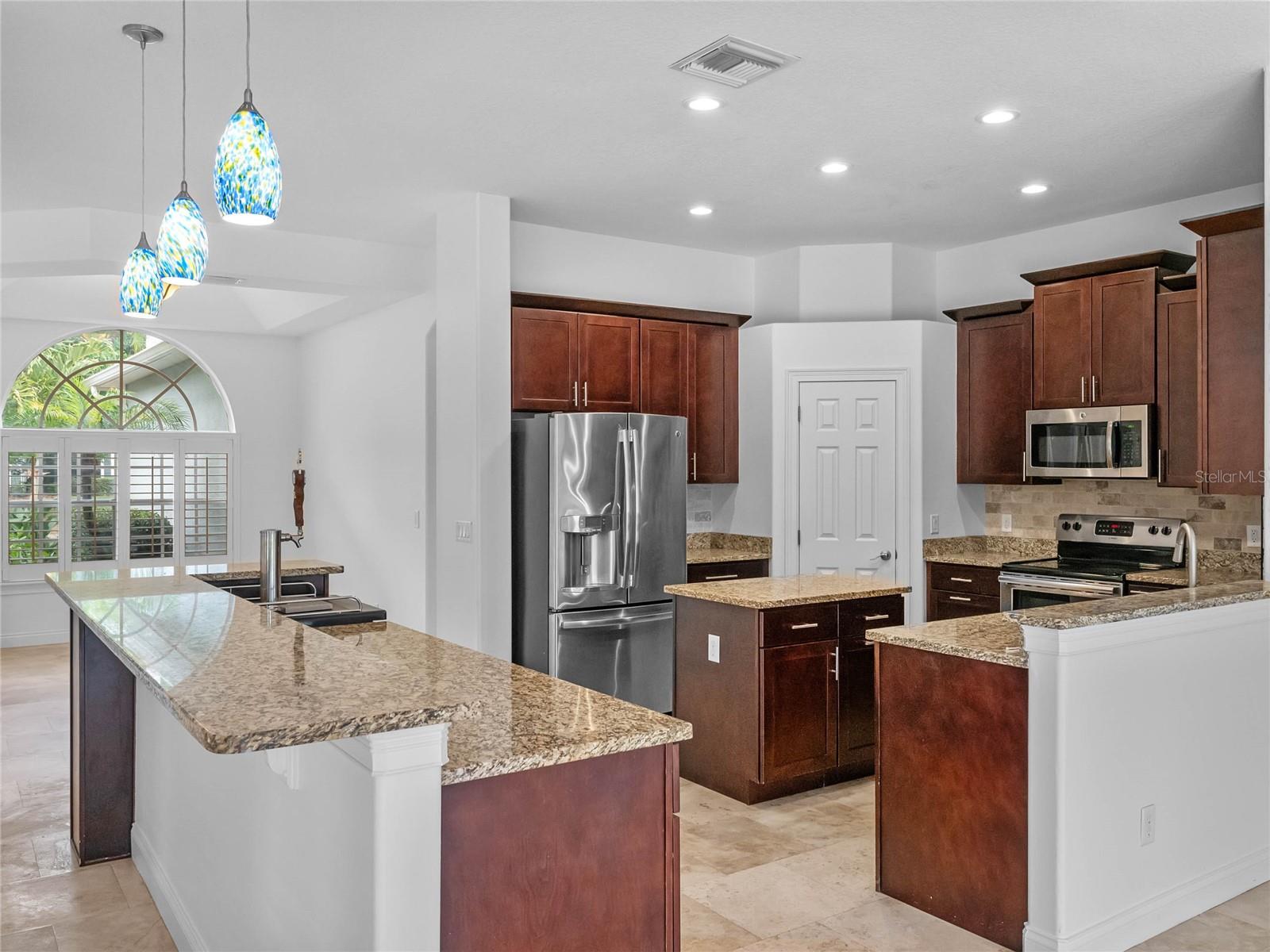 Image 15 of 36 For 2218 Ridgewind Way