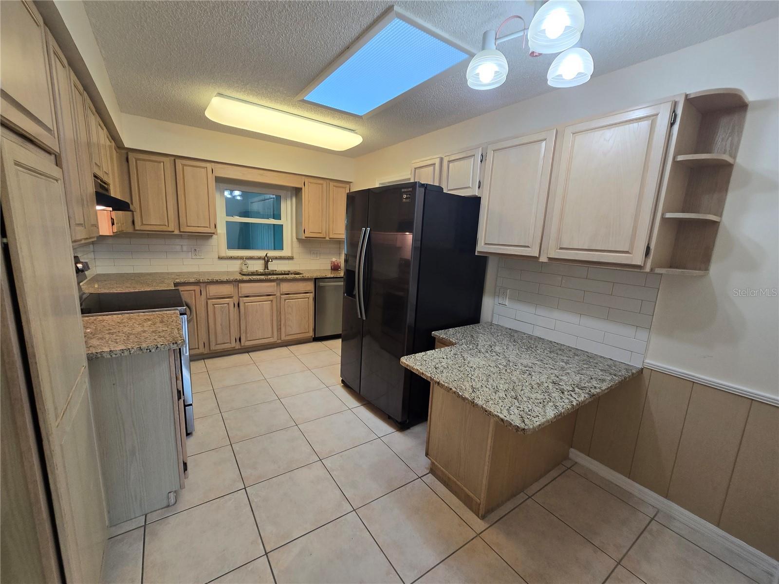 Image 11 of 38 For 217 Longleaf Court