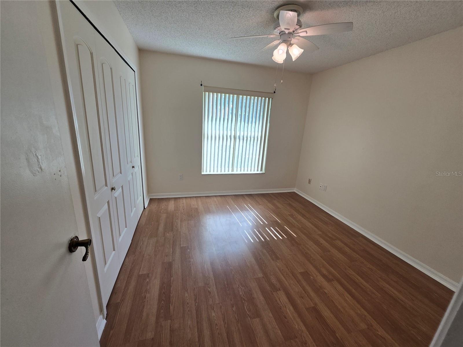 Image 21 of 38 For 217 Longleaf Court