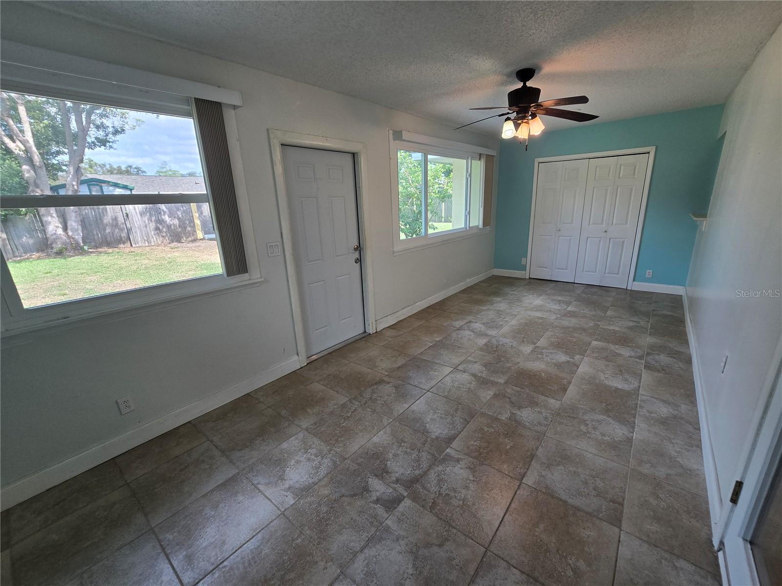 Image 24 of 38 For 217 Longleaf Court