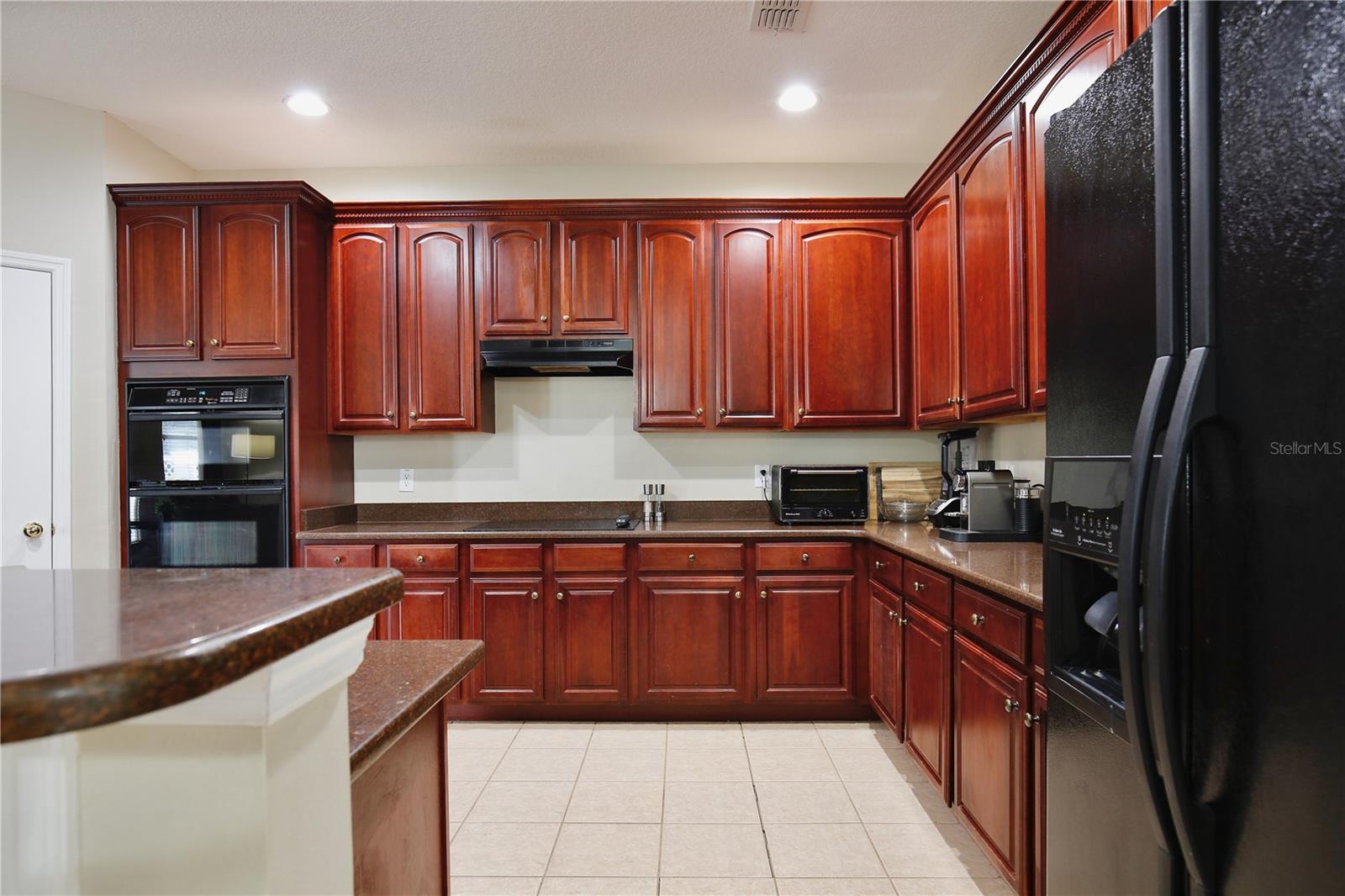 Image 12 of 42 For 14717 Royal Poinciana Drive