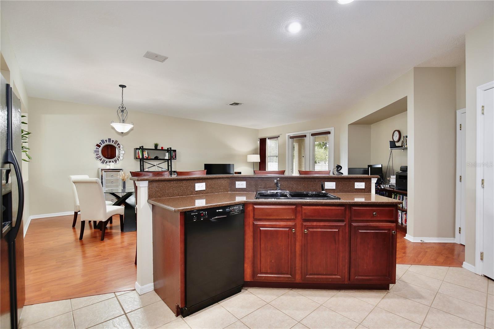 Image 13 of 42 For 14717 Royal Poinciana Drive
