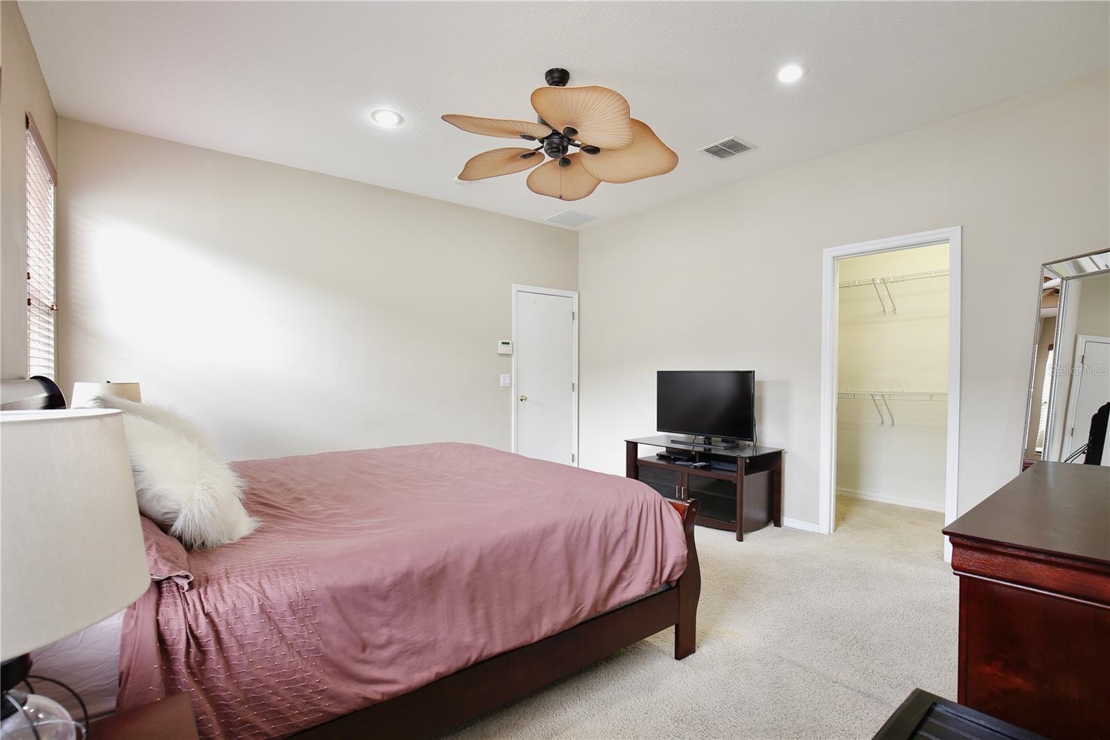 Image 17 of 42 For 14717 Royal Poinciana Drive