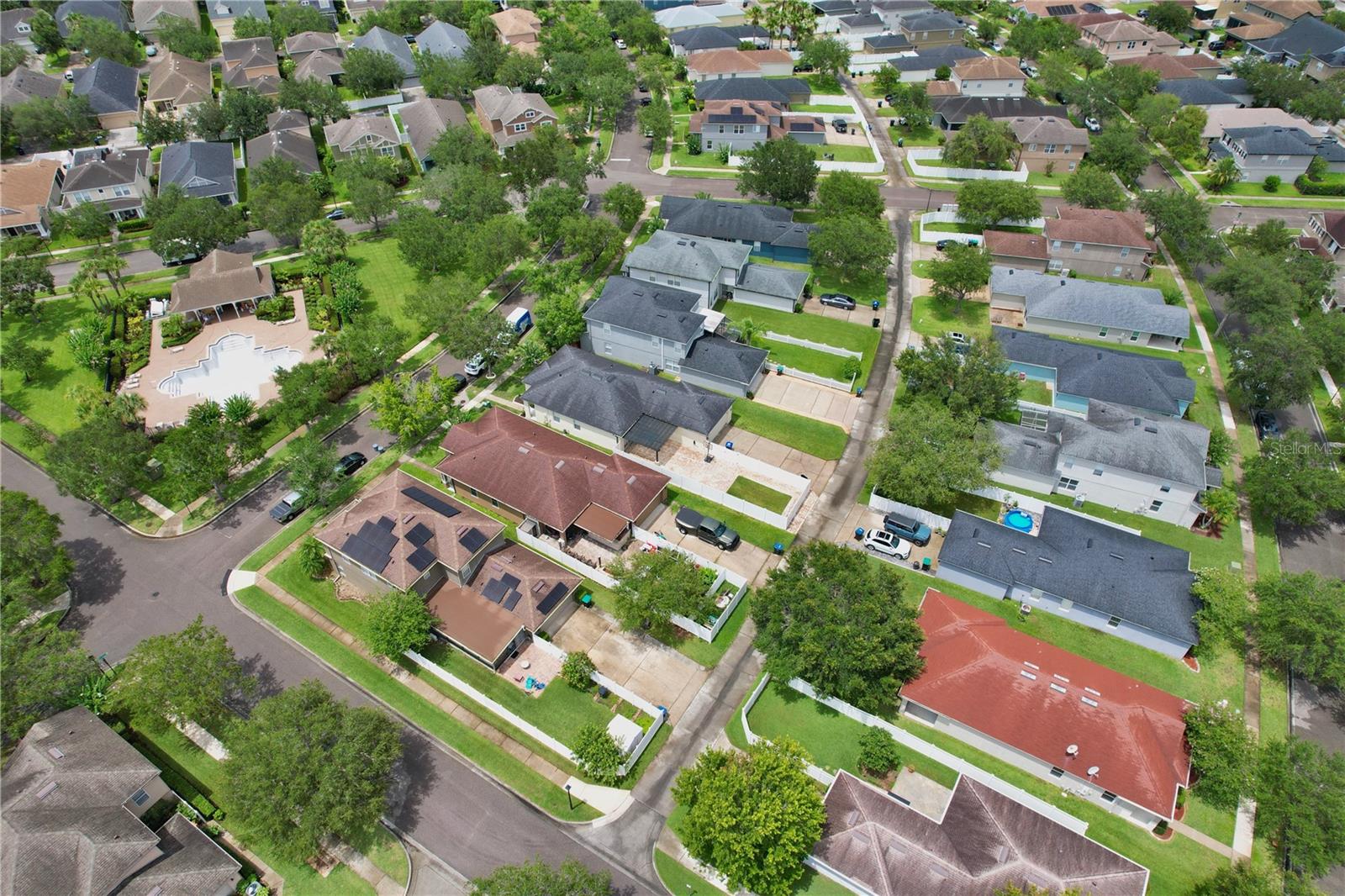 Image 33 of 42 For 14717 Royal Poinciana Drive