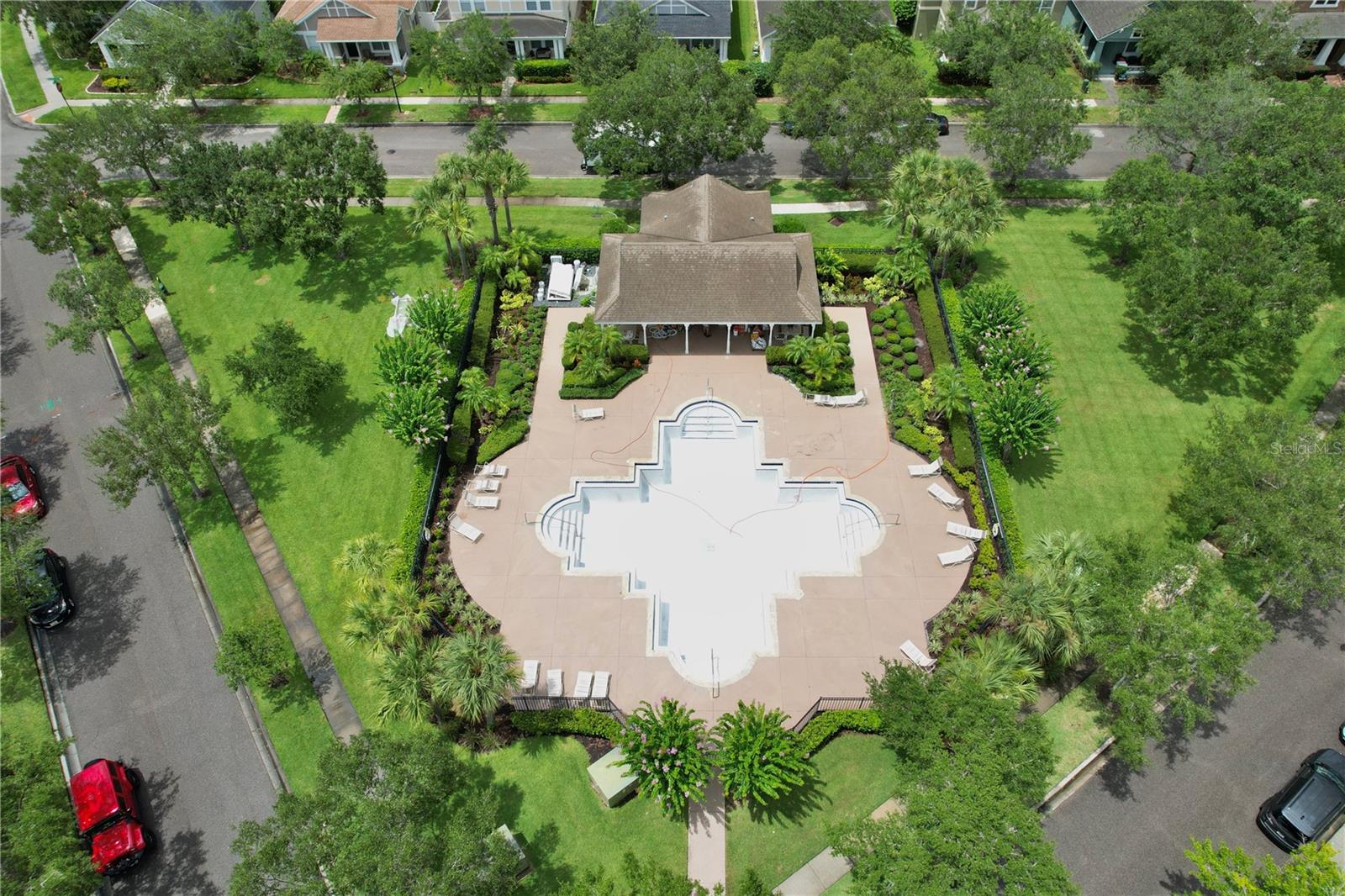 Image 40 of 42 For 14717 Royal Poinciana Drive