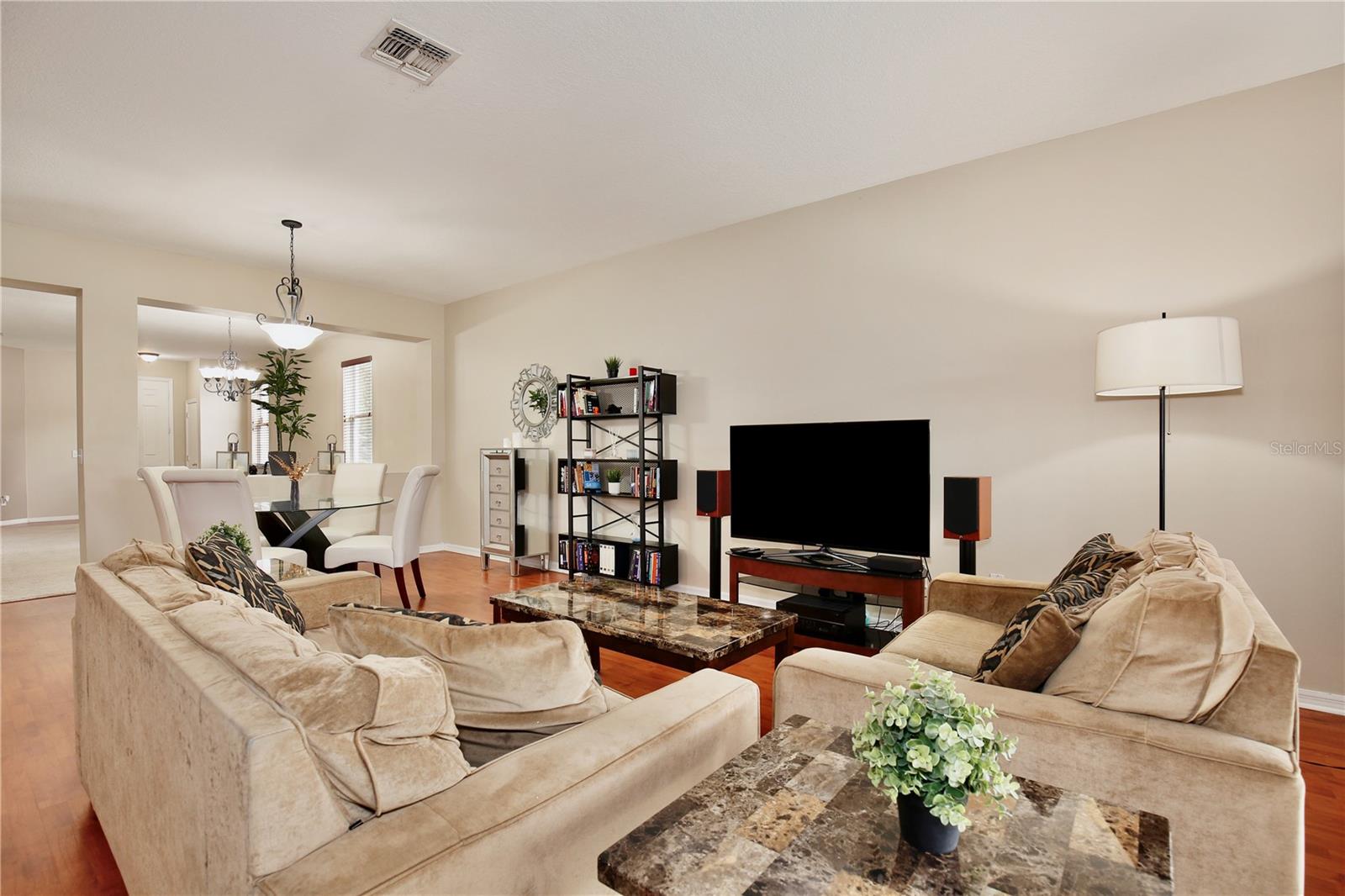 Image 8 of 42 For 14717 Royal Poinciana Drive