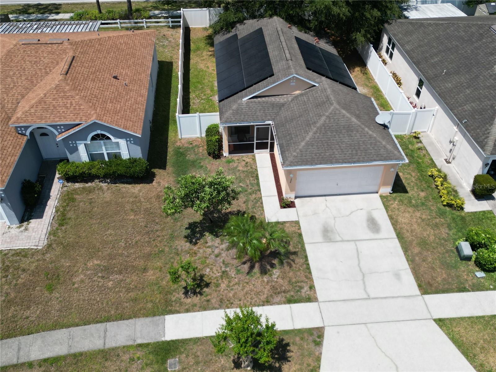 Image 16 of 17 For 526 Pointe Allyson Way