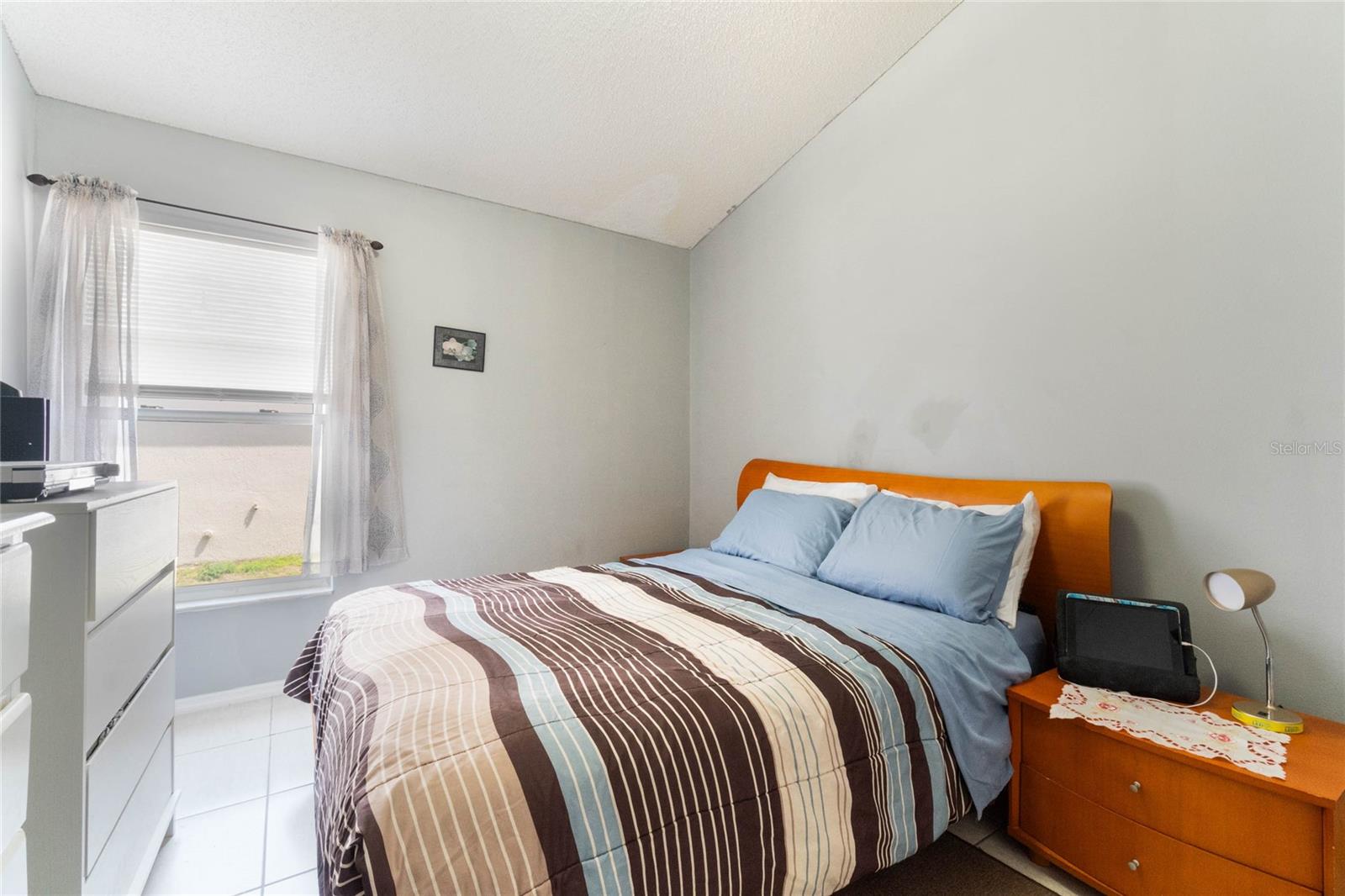 Image 12 of 25 For 640 Lady Diana Drive