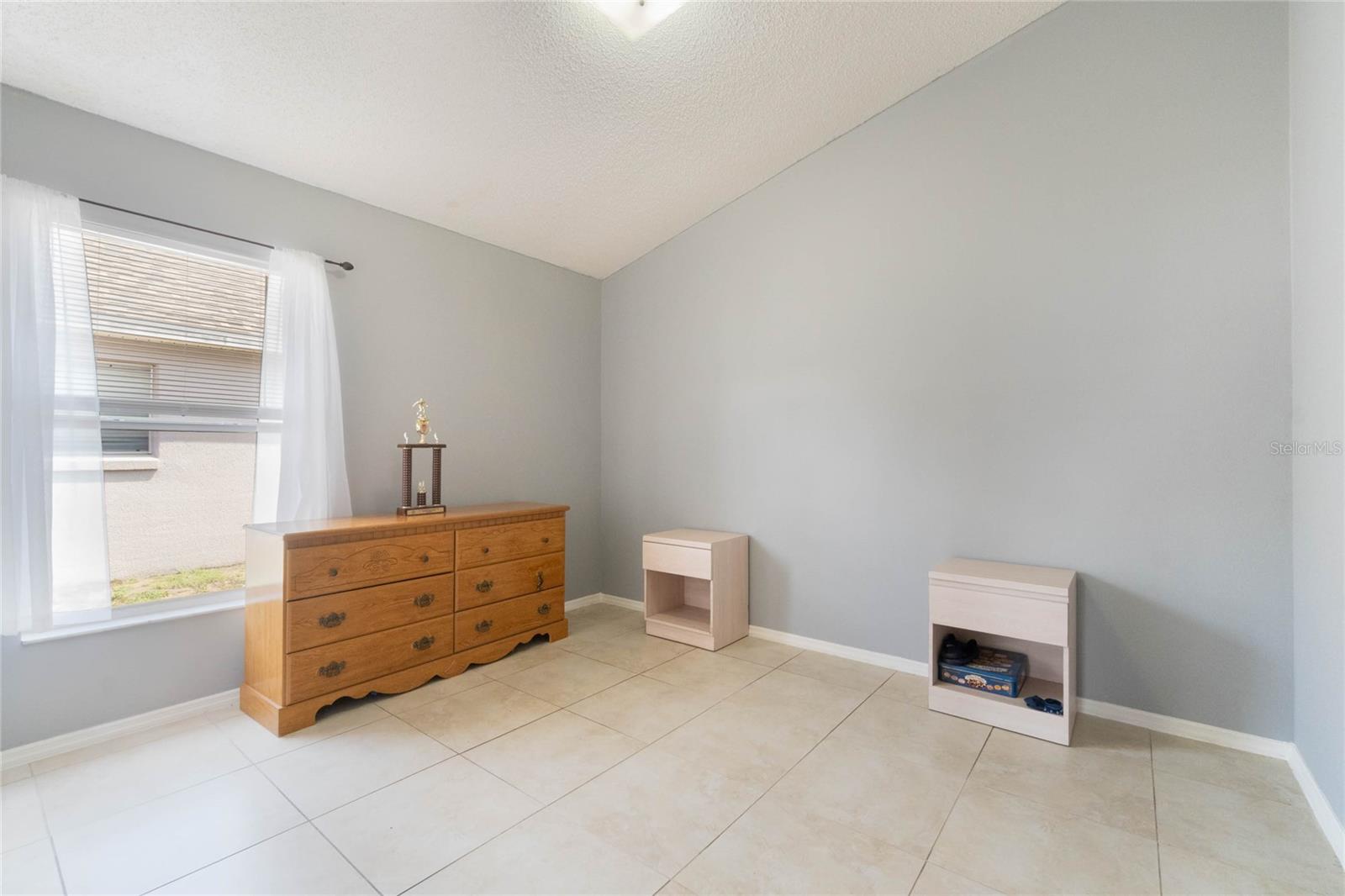 Image 16 of 25 For 640 Lady Diana Drive