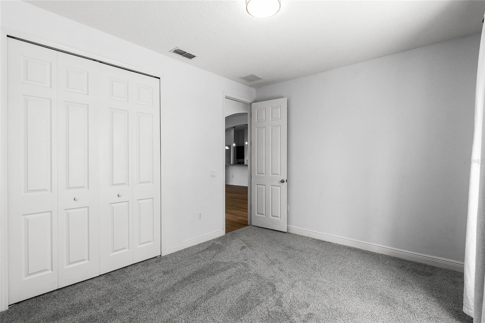 Image 28 of 91 For 3561 Somerset Circle