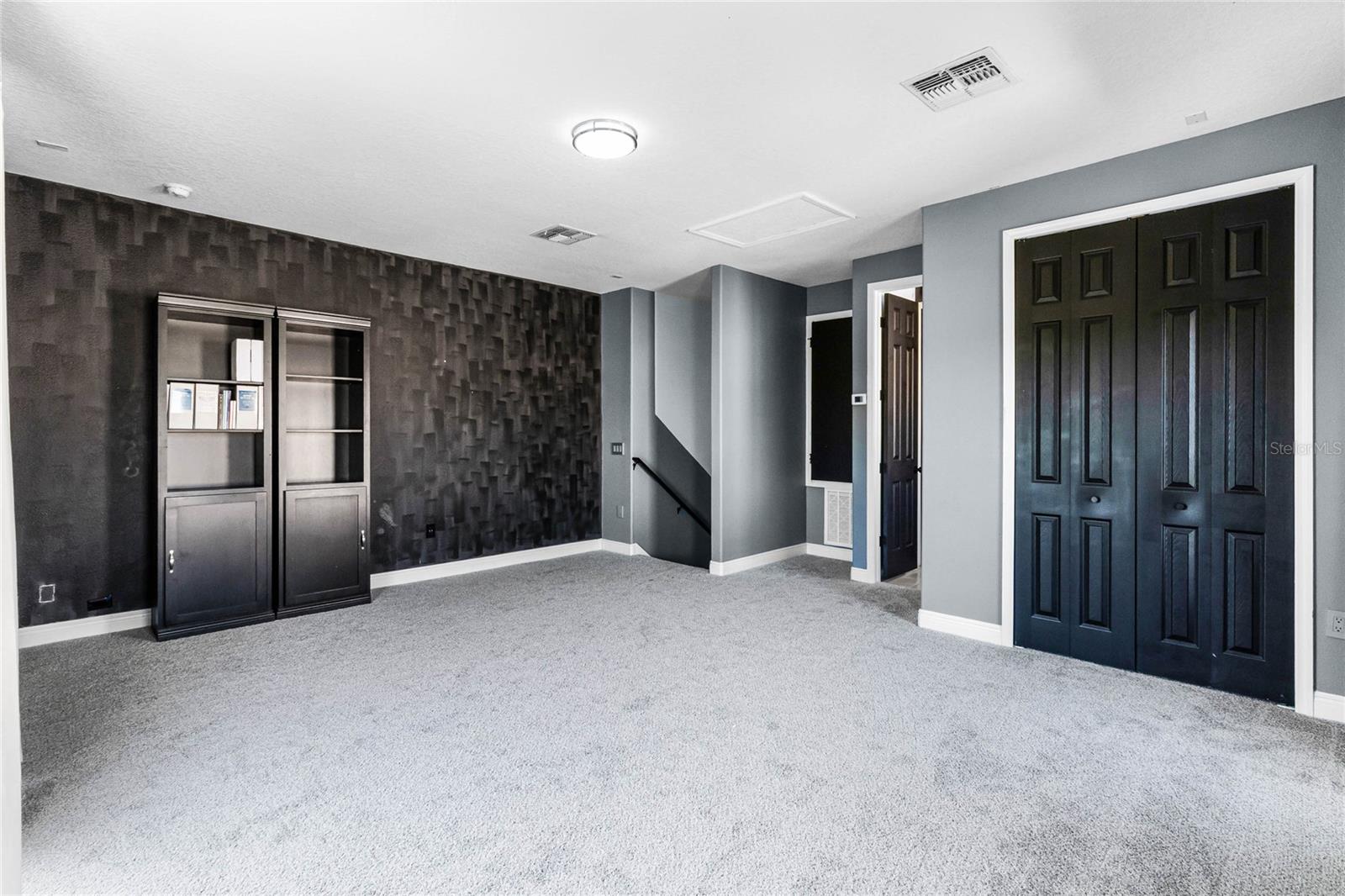 Image 35 of 91 For 3561 Somerset Circle