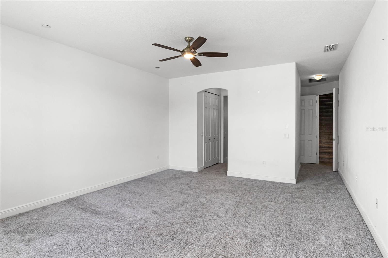 Image 43 of 91 For 3561 Somerset Circle