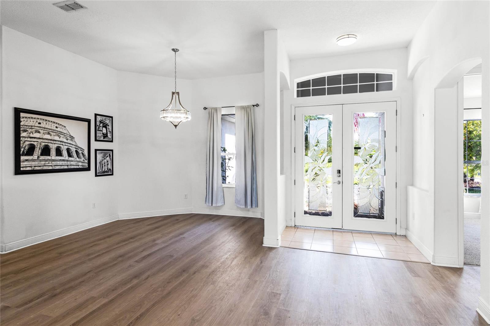 Image 6 of 91 For 3561 Somerset Circle