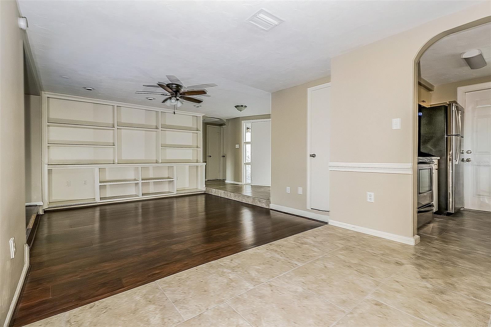 Image 5 of 16 For 5643 Elena Drive