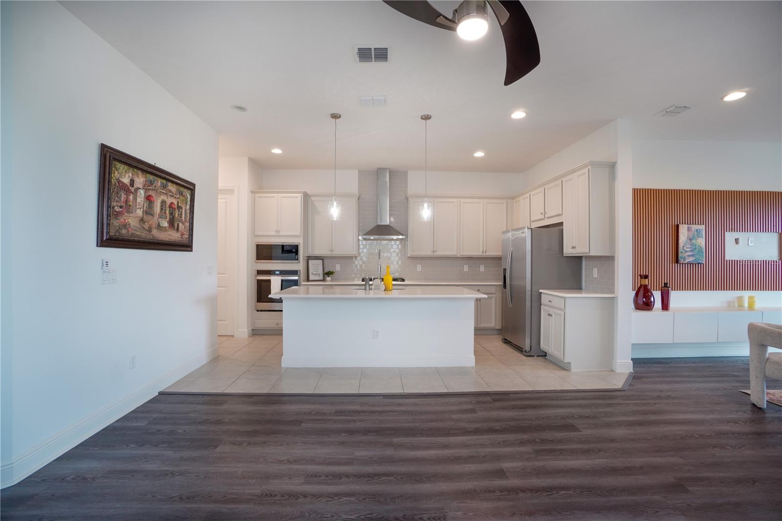 Image 12 of 38 For 15701 Vetta Drive