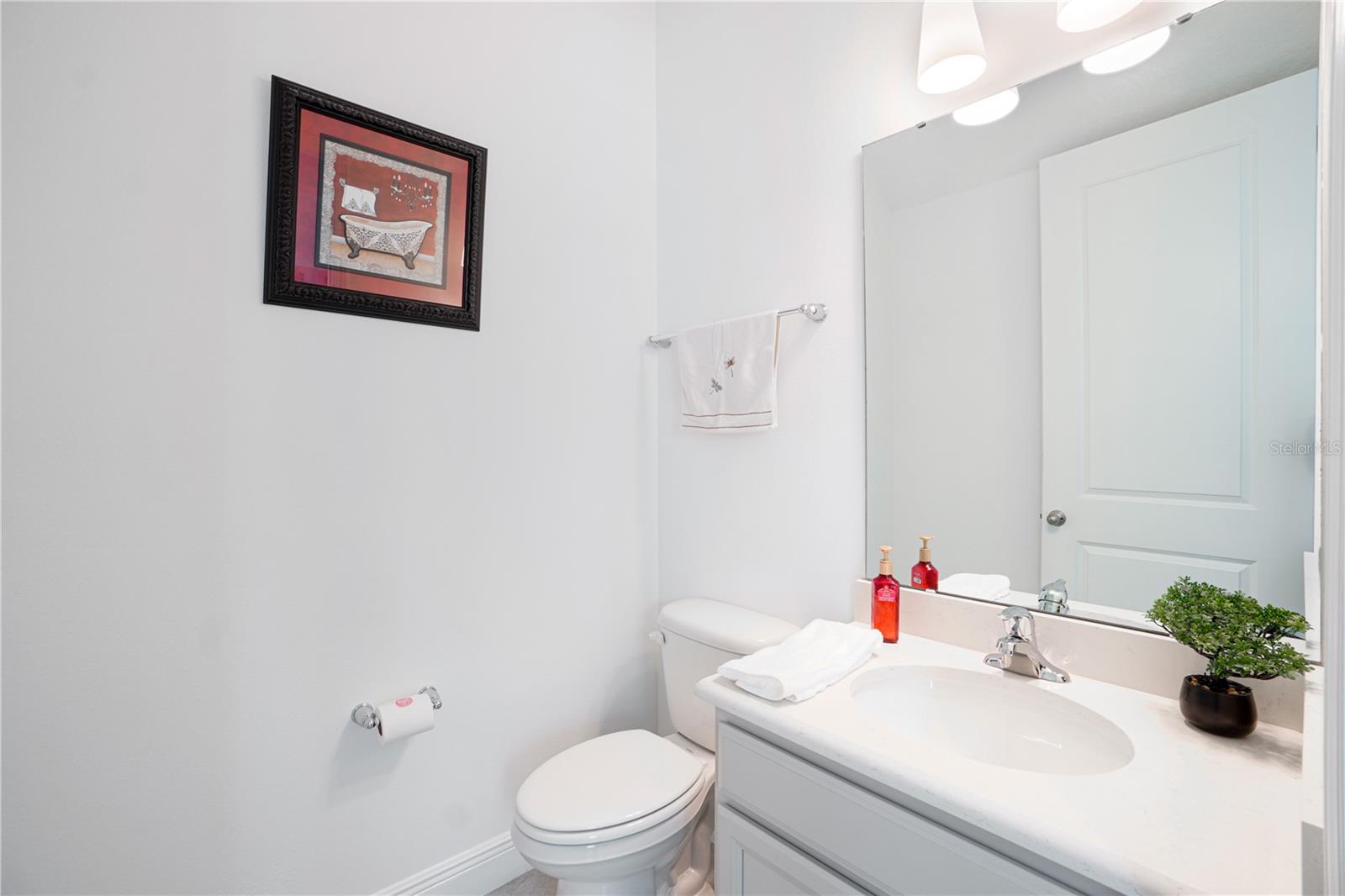 Image 19 of 38 For 15701 Vetta Drive