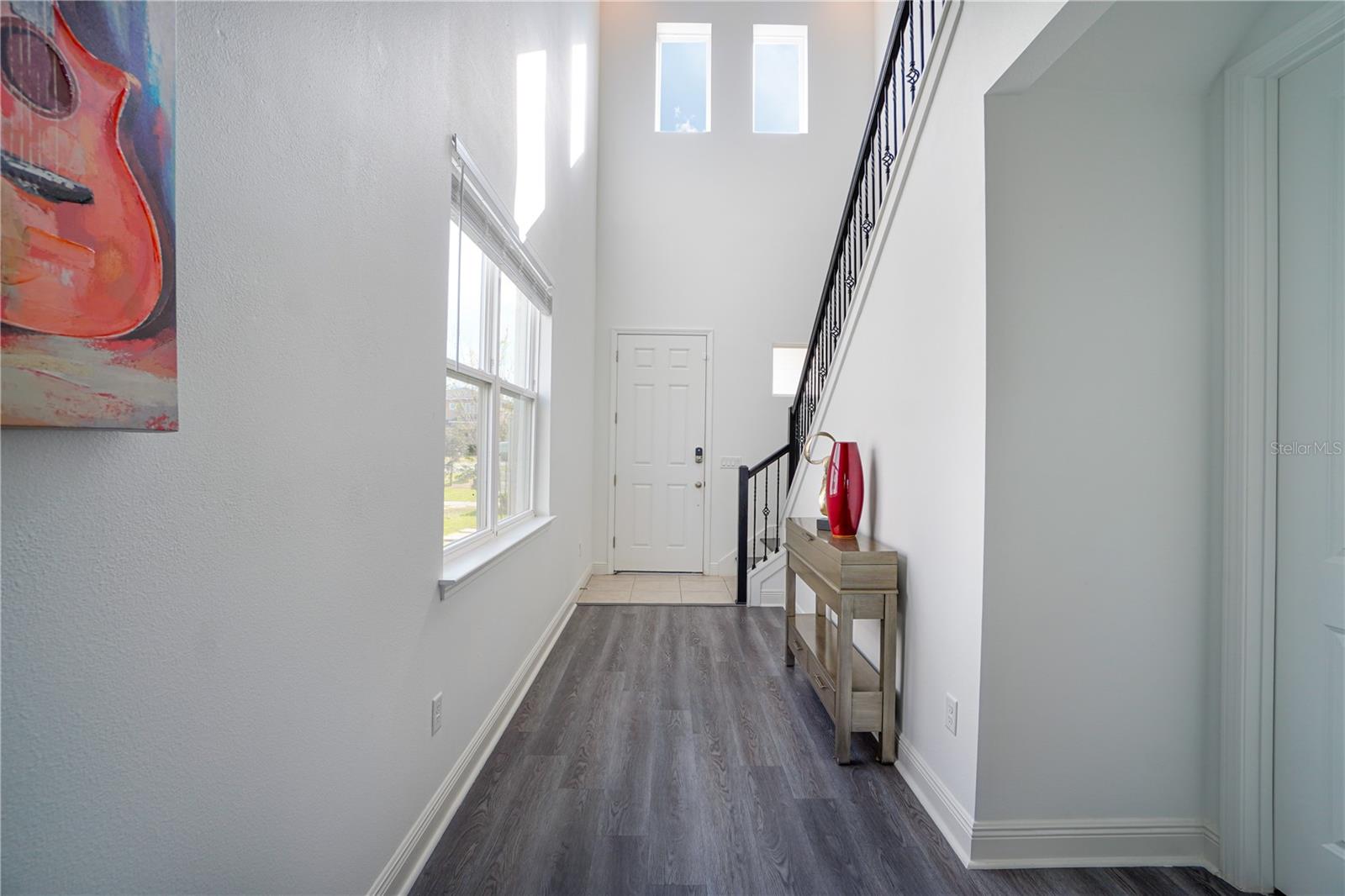 Image 4 of 38 For 15701 Vetta Drive