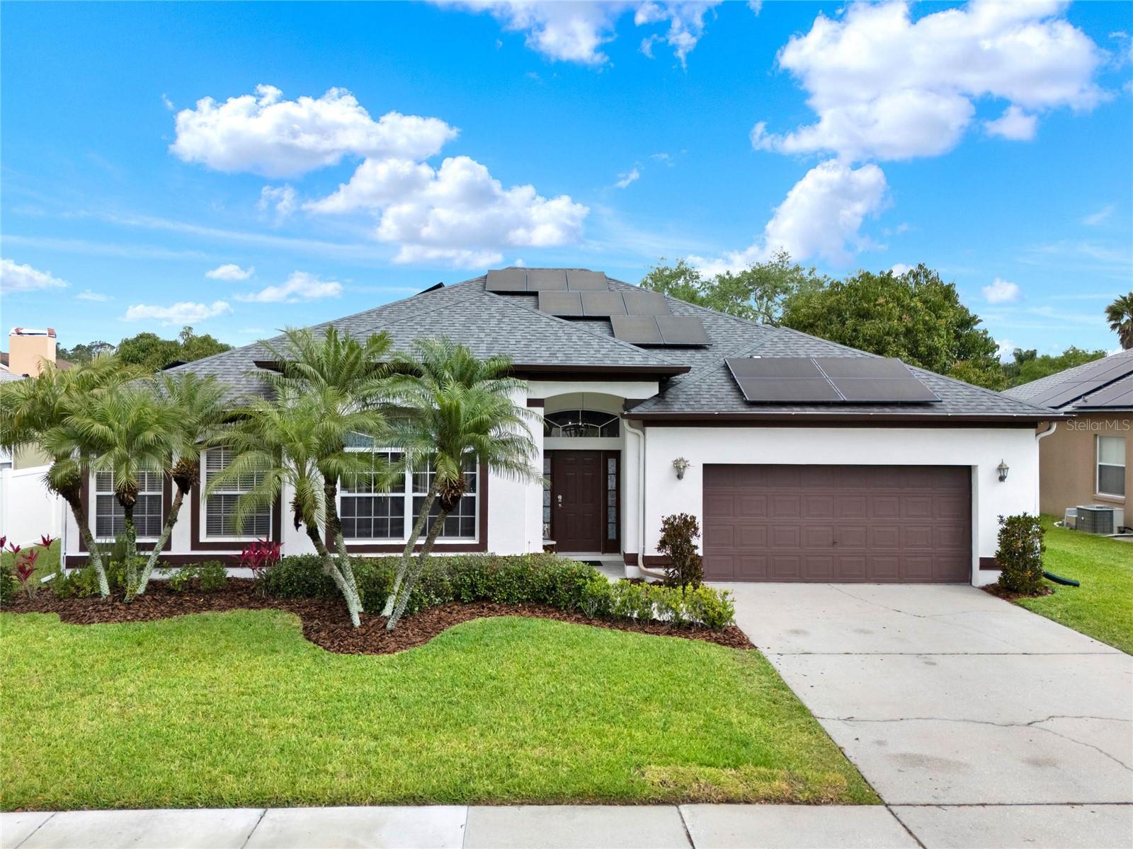 Image 2 of 49 For 309 Lake Amberleigh Drive