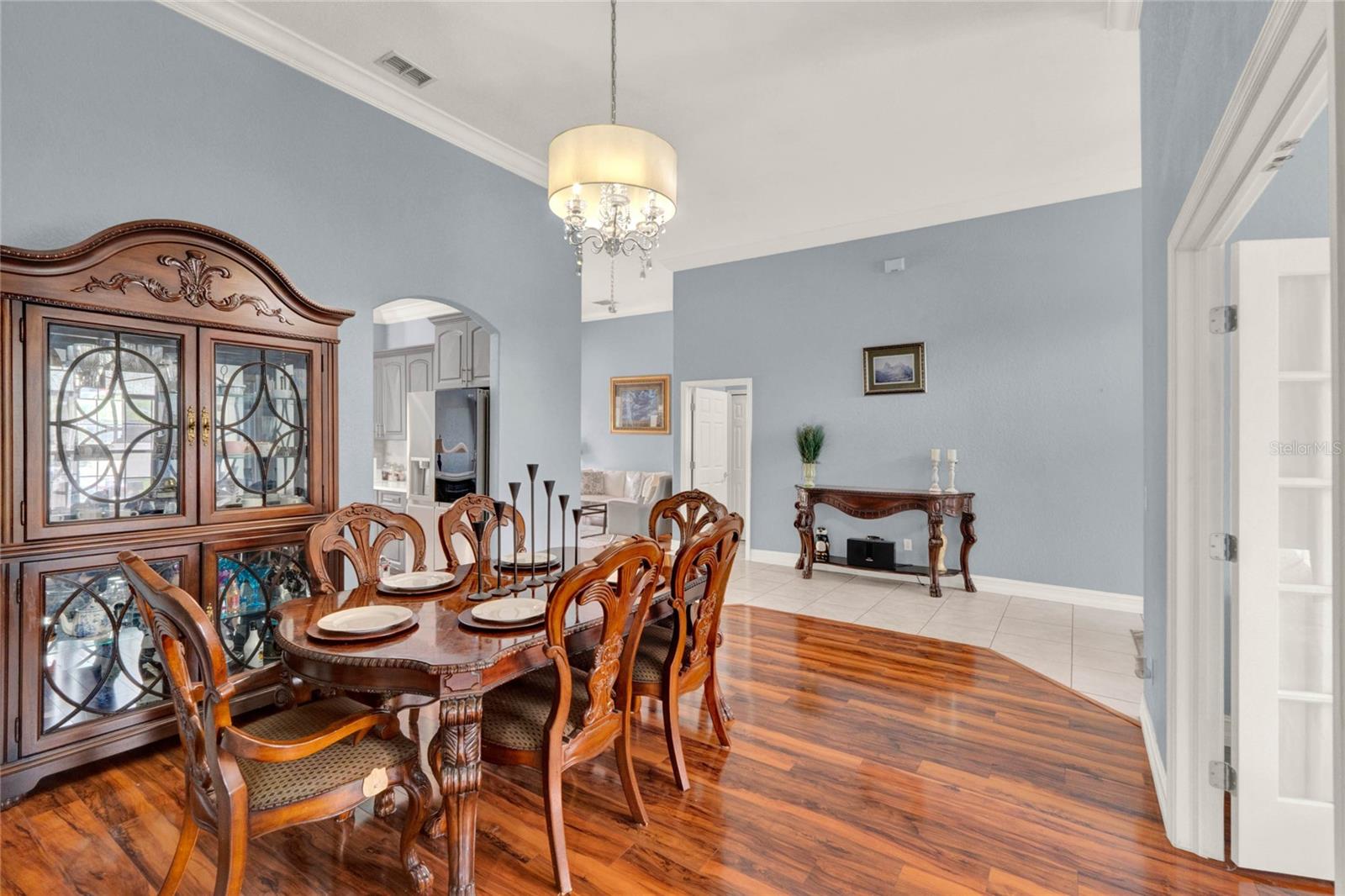 Image 9 of 49 For 309 Lake Amberleigh Drive