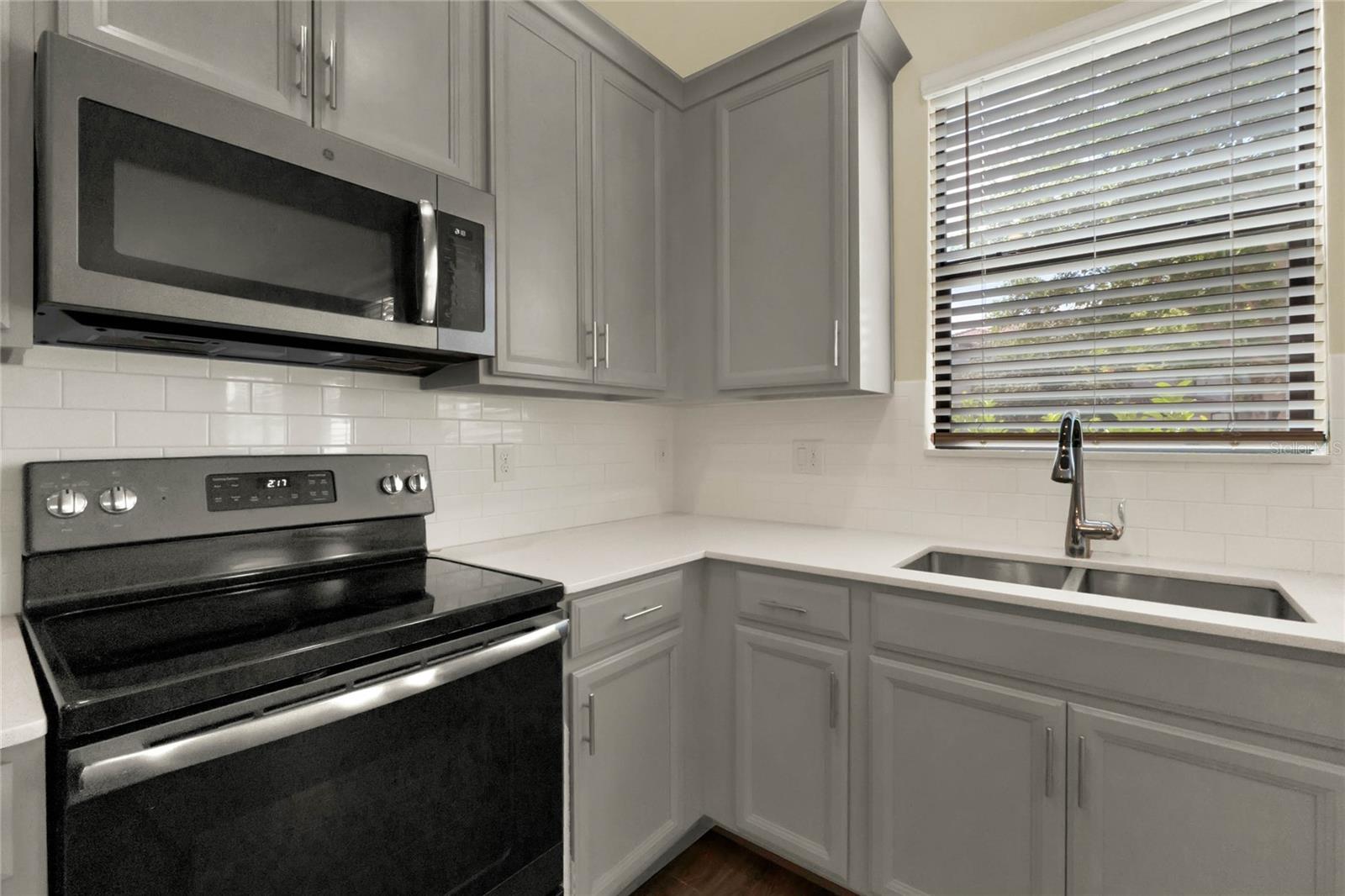 Image 10 of 29 For 1212 Payne Stewart Drive