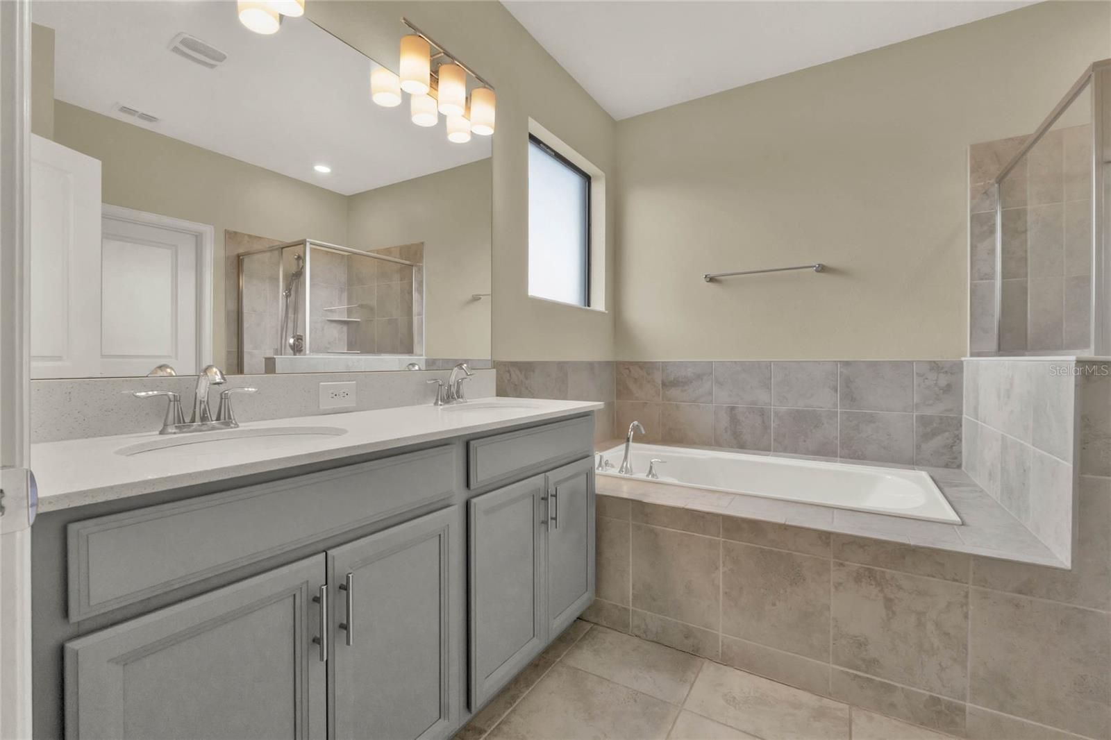 Image 17 of 29 For 1212 Payne Stewart Drive