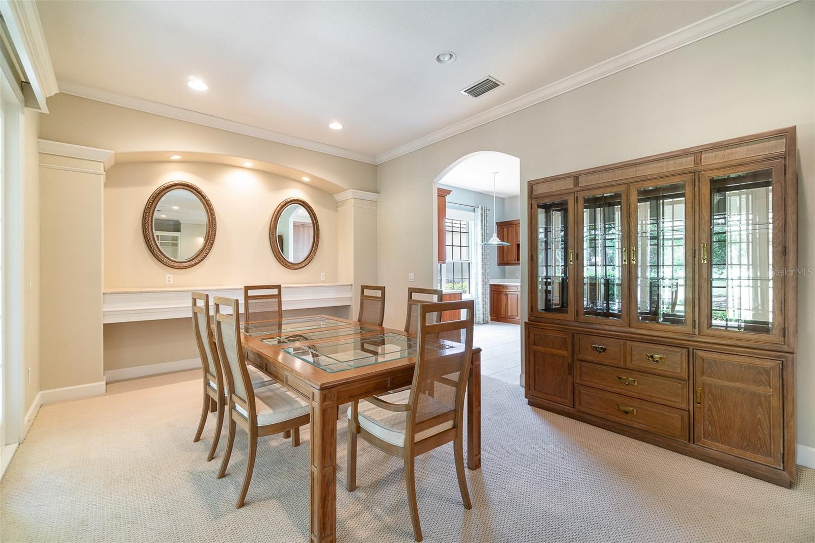 Image 11 of 45 For 6125 Foxfield Court