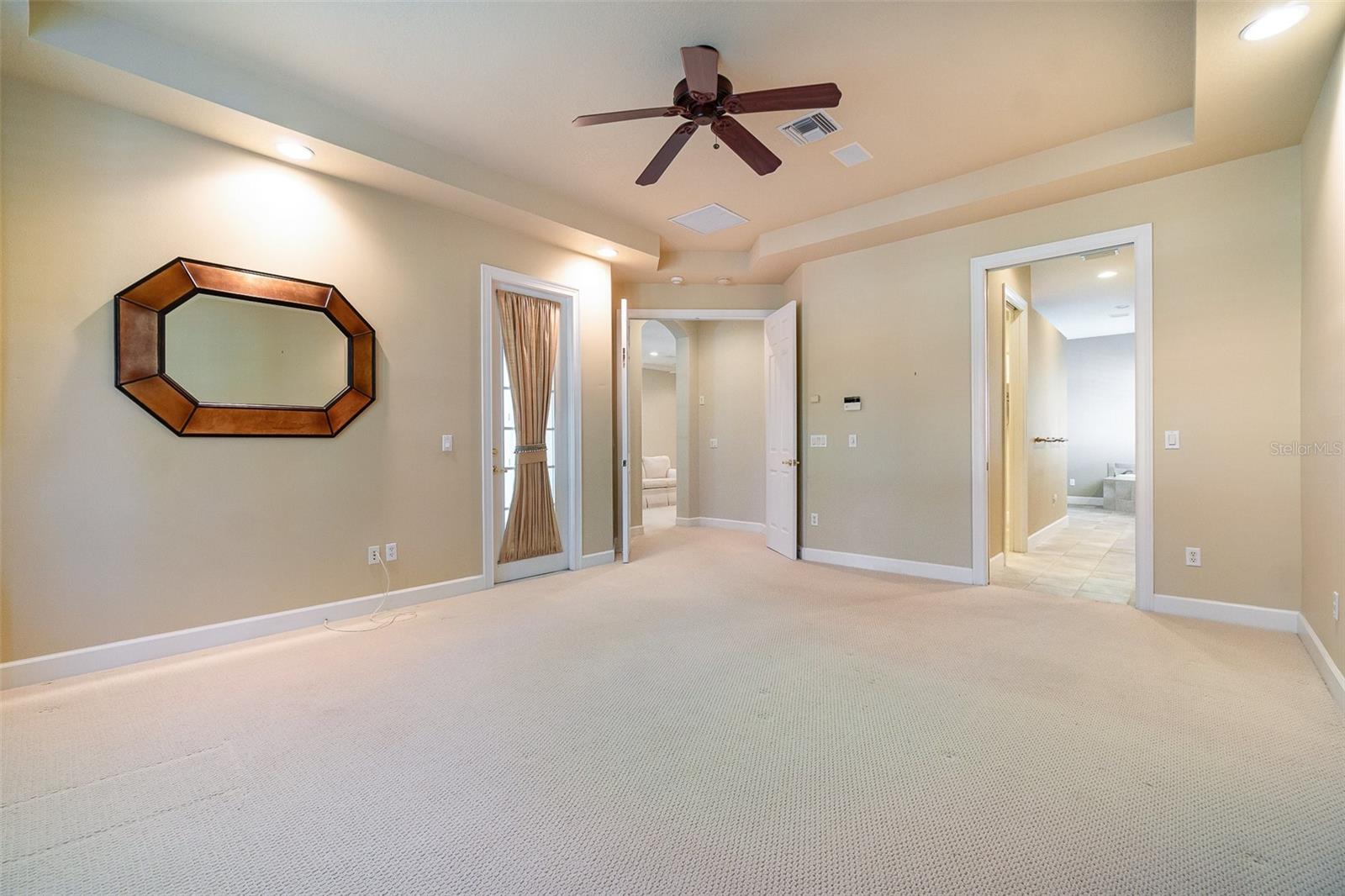 Image 20 of 45 For 6125 Foxfield Court