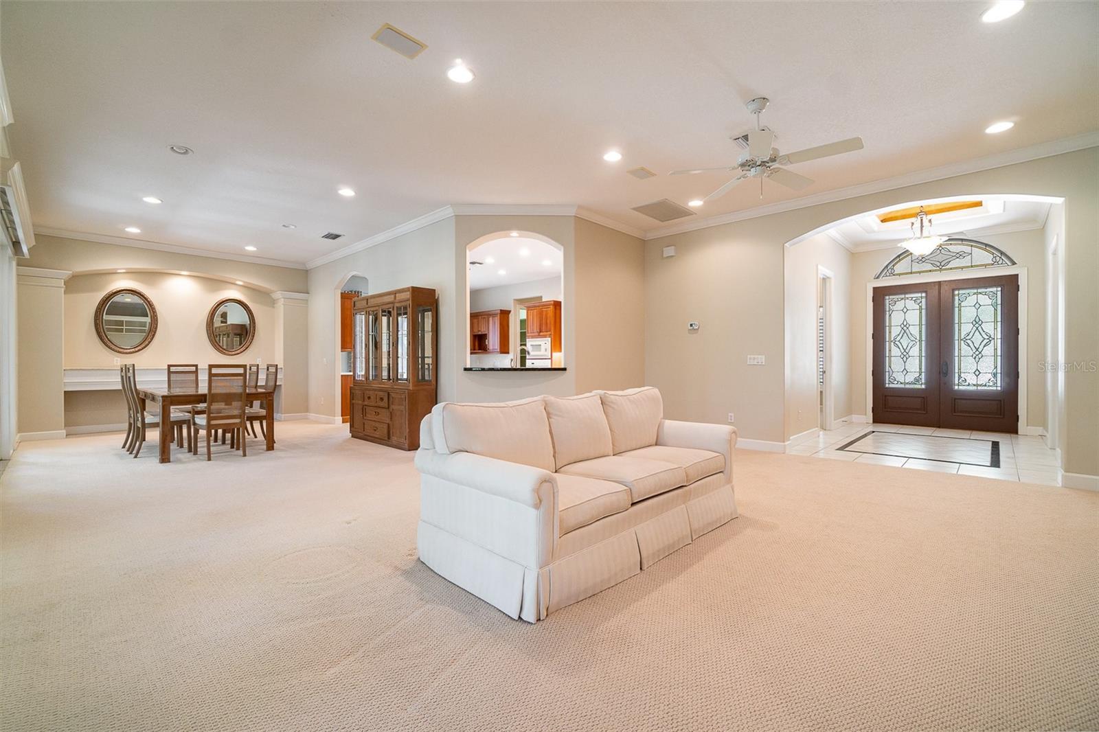 Image 7 of 45 For 6125 Foxfield Court