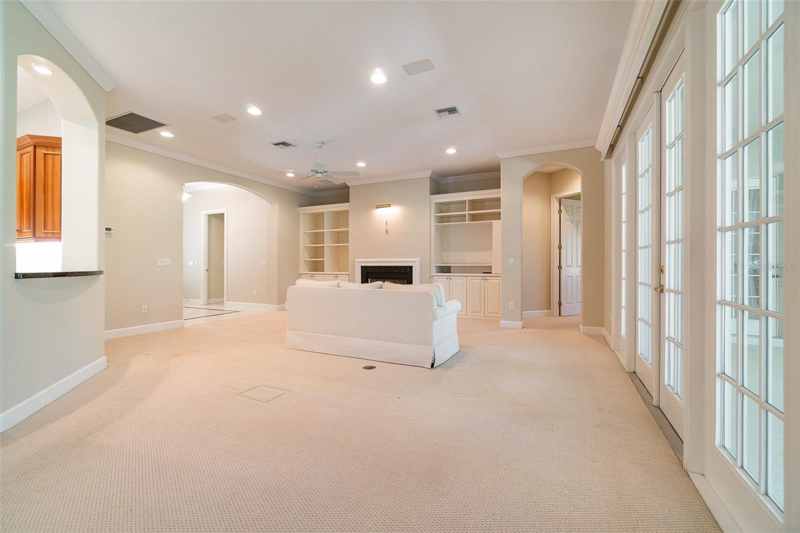 Image 9 of 45 For 6125 Foxfield Court