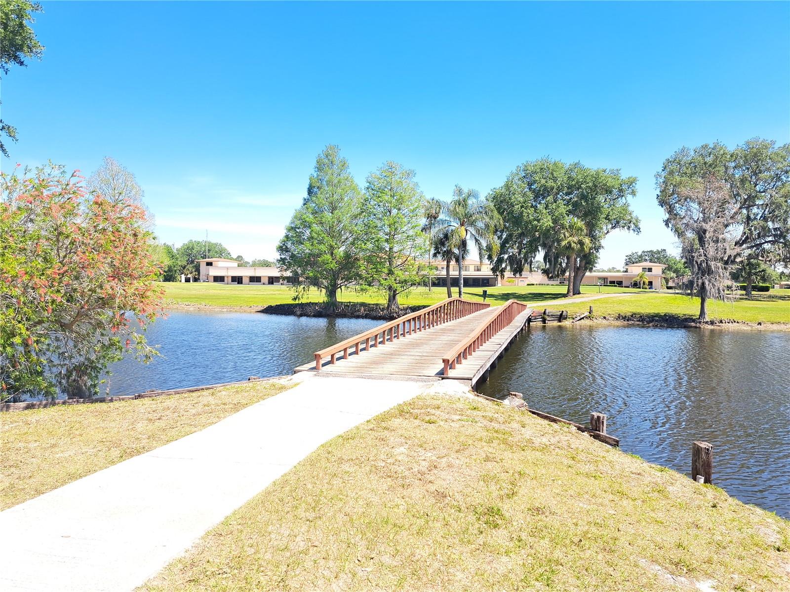 Image 12 of 14 For 604 Camellia Drive