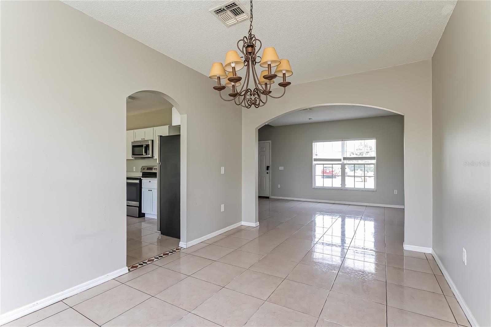 Image 5 of 17 For 637 Delmonte Court