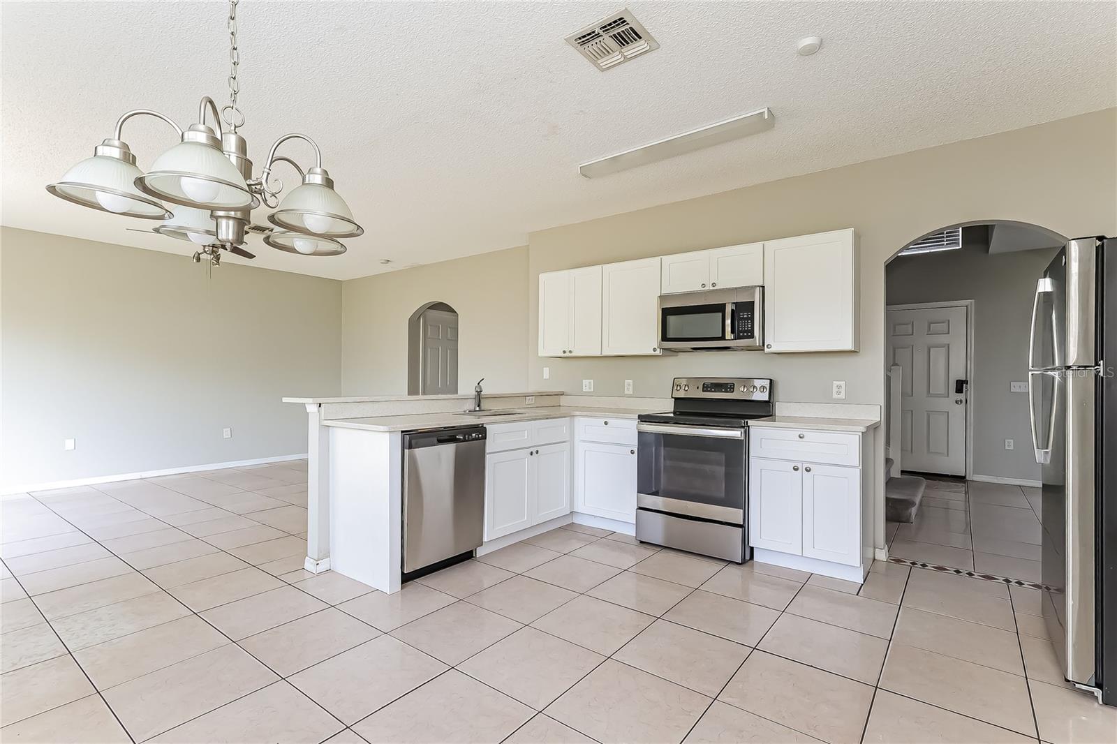 Image 6 of 17 For 637 Delmonte Court
