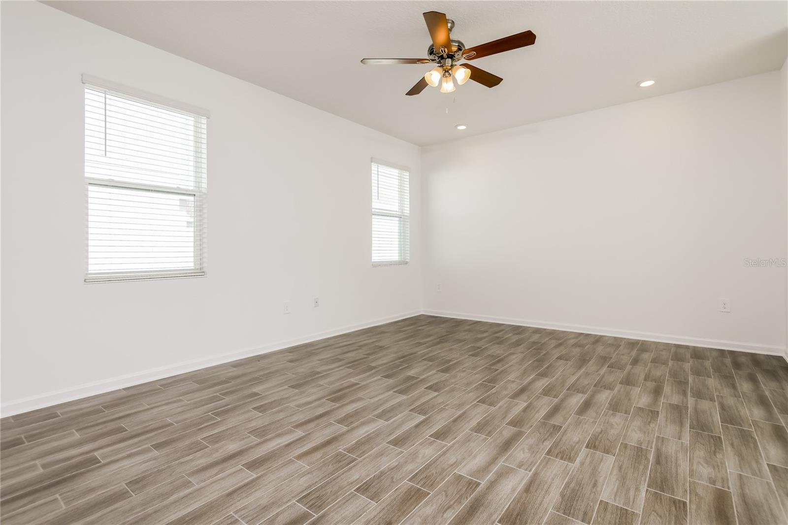 Image 6 of 17 For 6424 Sprucepine Lane