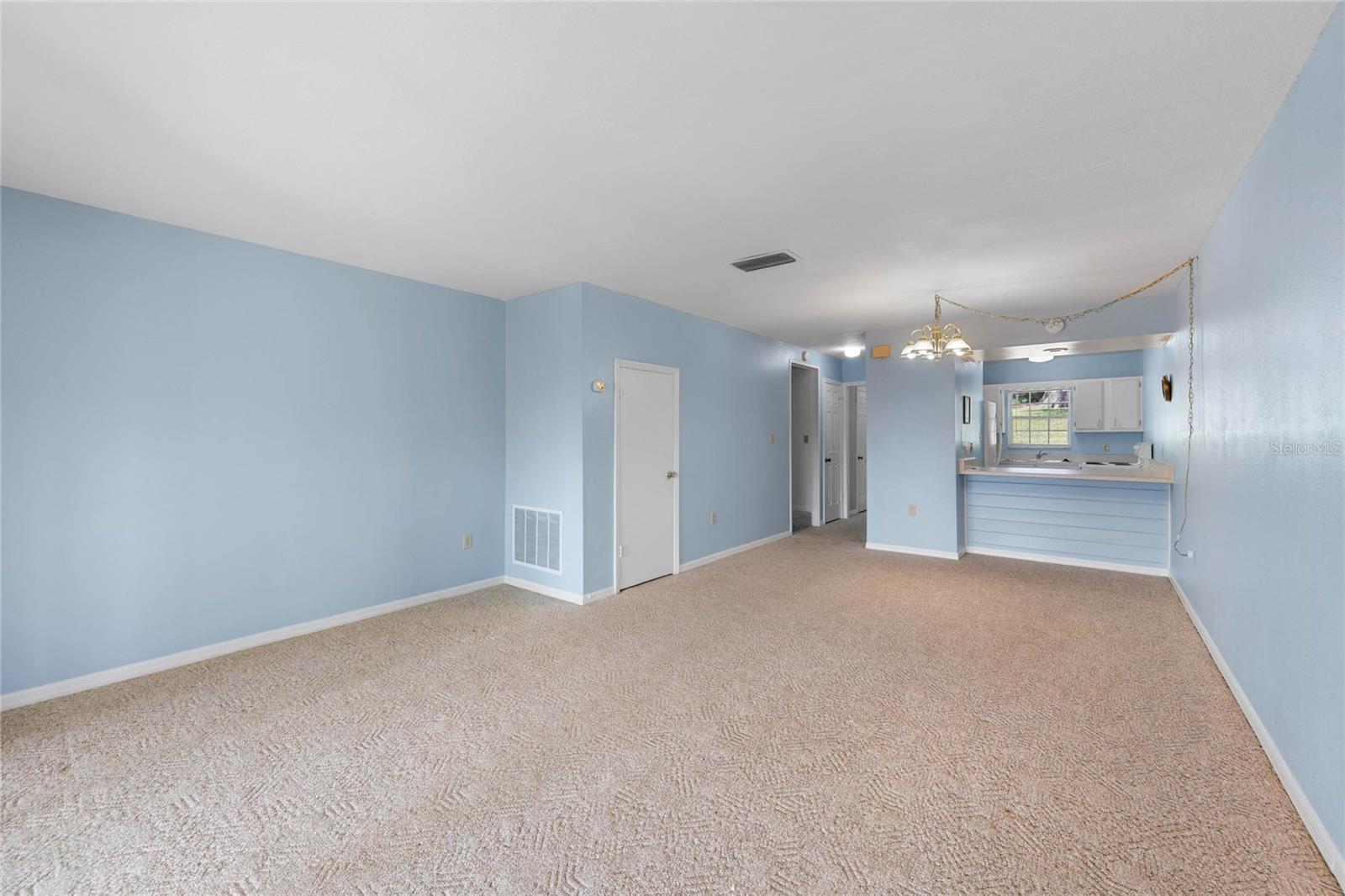 Image 4 of 20 For 1337 Villa Lane 49