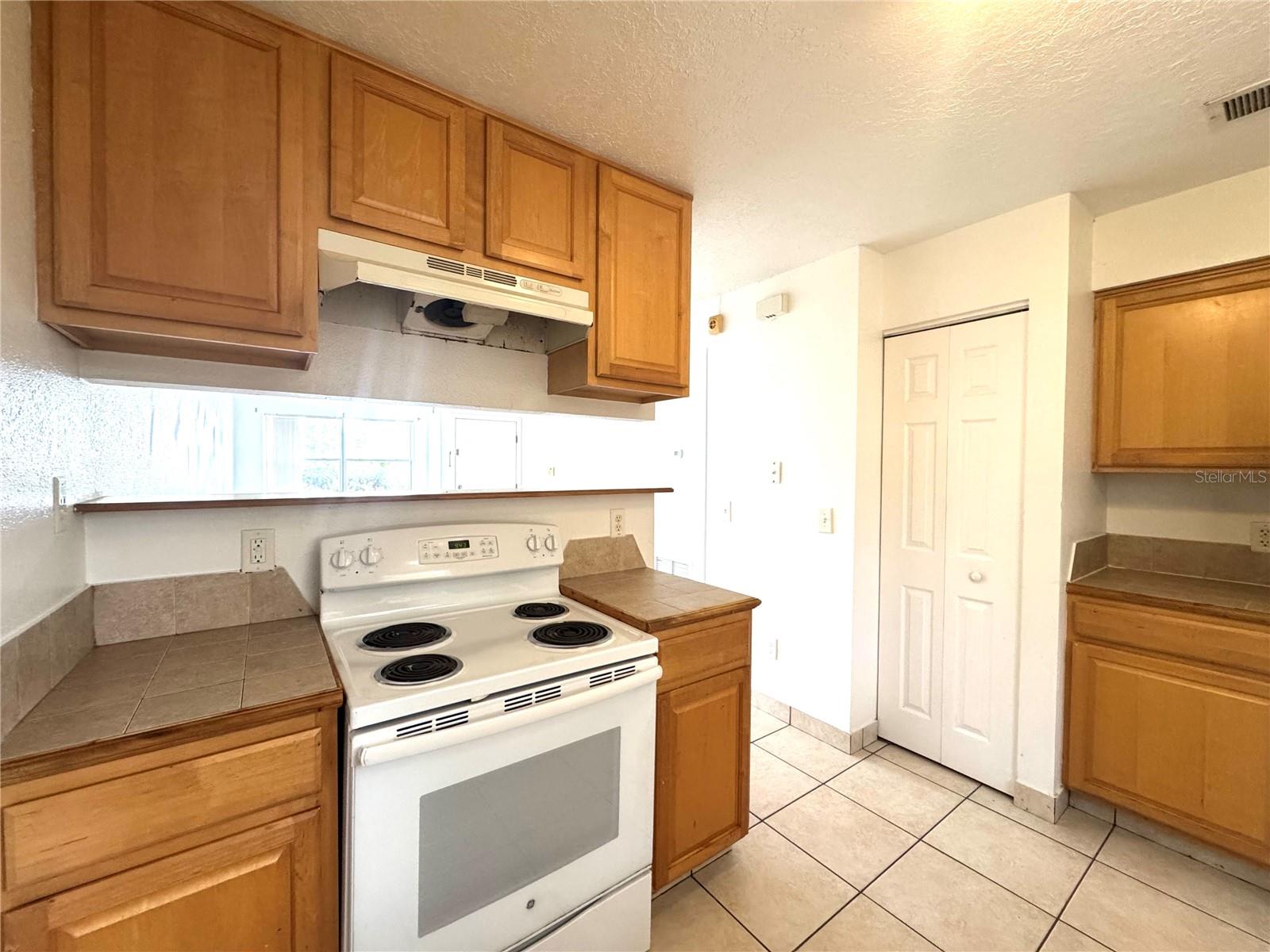 Image 7 of 13 For 212 Cypress Street
