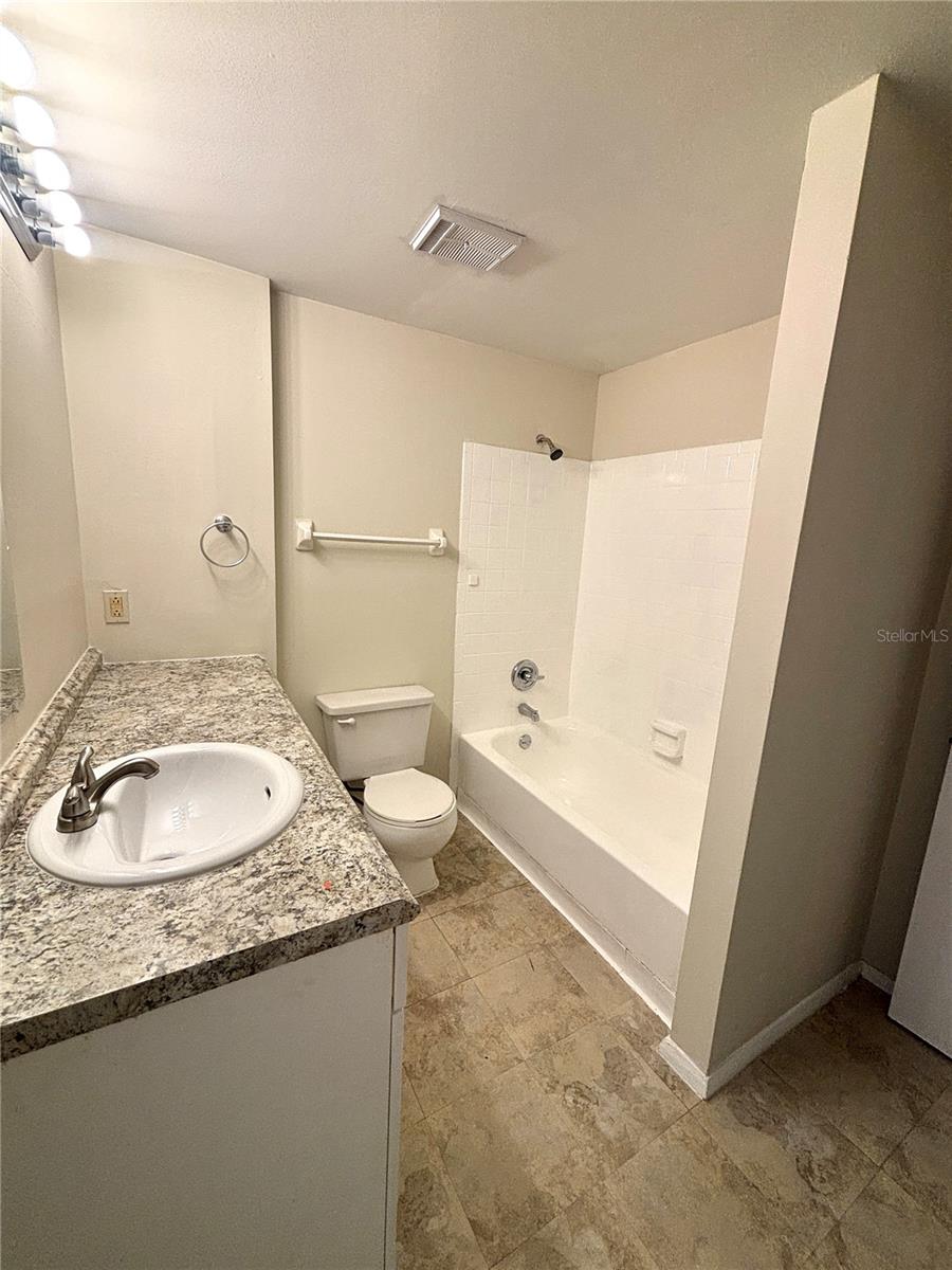 Image 8 of 16 For 4810 Sanoma Village B