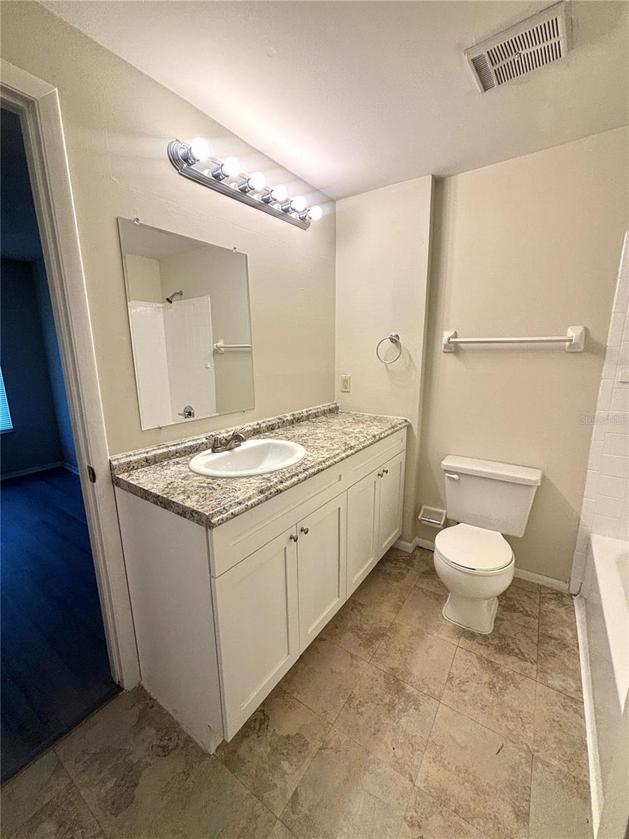 Image 9 of 16 For 4810 Sanoma Village B