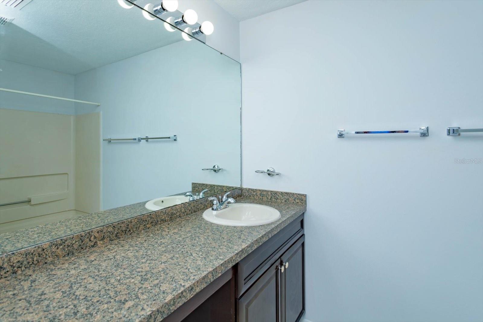 Image 15 of 25 For 109 Reserve Circle 109