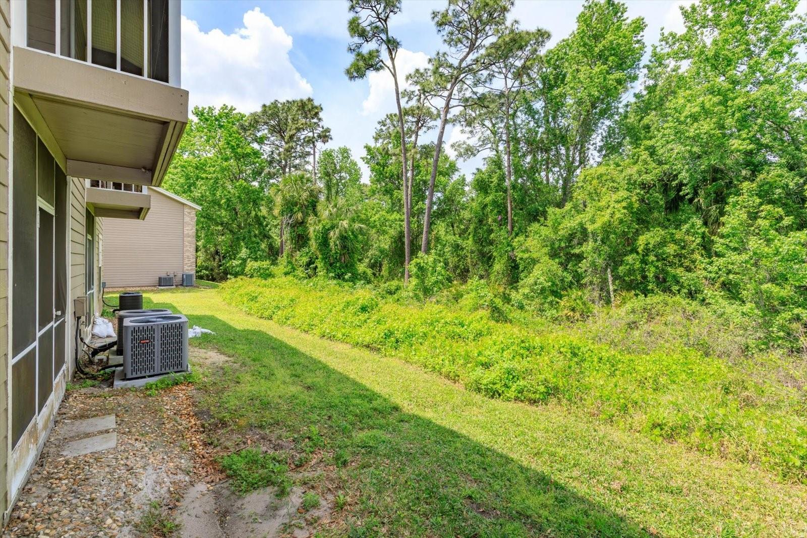 Image 20 of 25 For 109 Reserve Circle 109