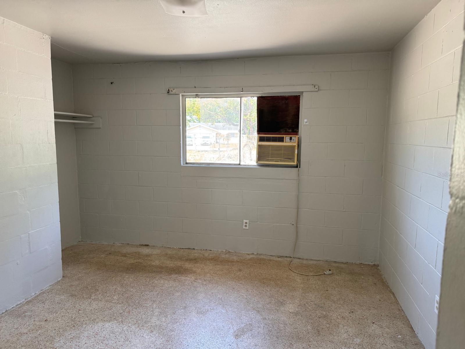 Image 2 of 3 For 2200 Jackson Street 2233