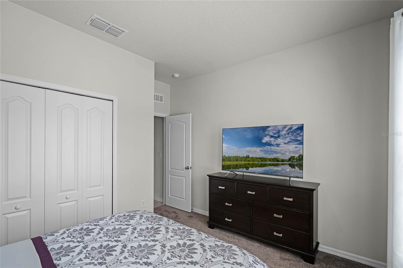 Image 20 of 28 For 256 Whirlaway Drive