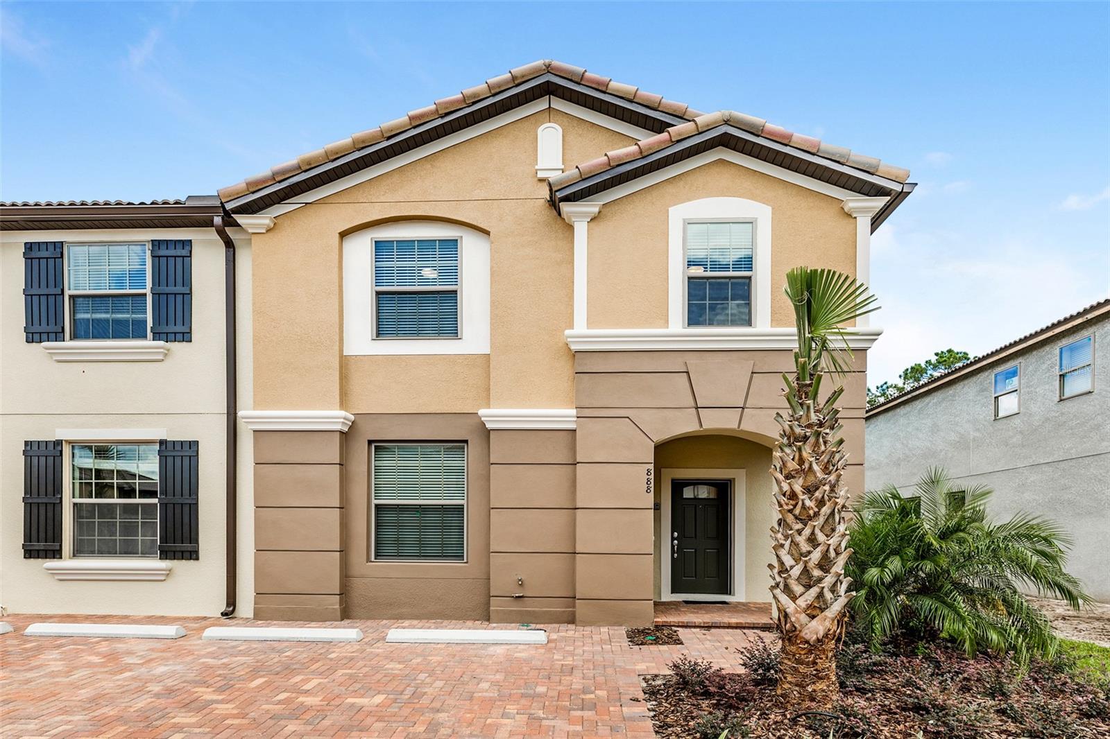 Details for 8887 Geneve Court, KISSIMMEE, FL 34747