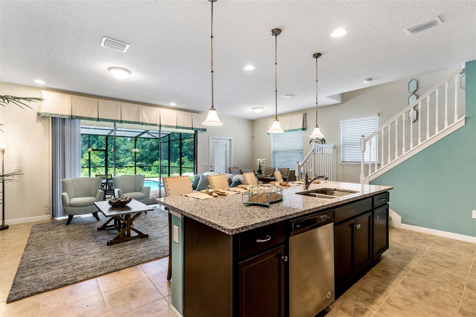 Image 12 of 33 For 8887 Geneve Court