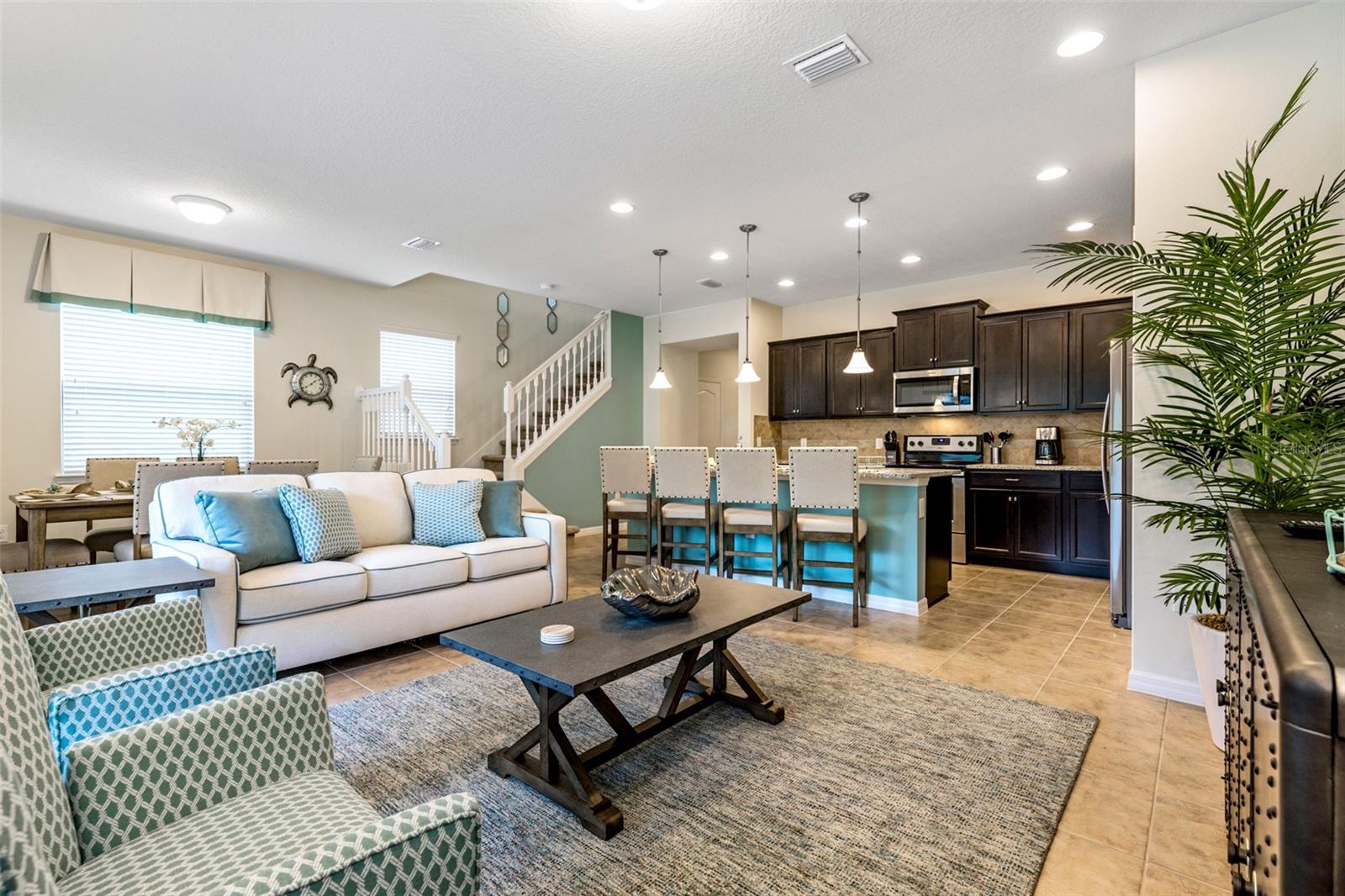 Image 6 of 33 For 8887 Geneve Court