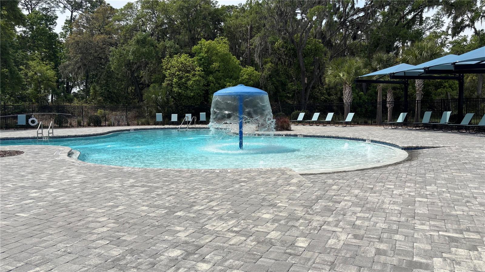 Image 6 of 25 For 2376 Penguin Boulevard