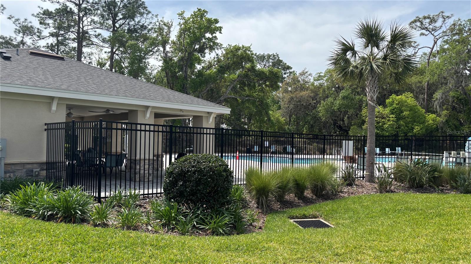 Image 7 of 25 For 2376 Penguin Boulevard